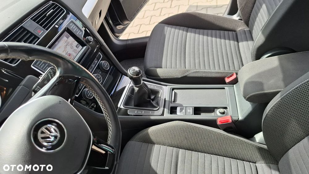 Volkswagen Golf 1.4 TSI BlueMotion Technology Cup - 31