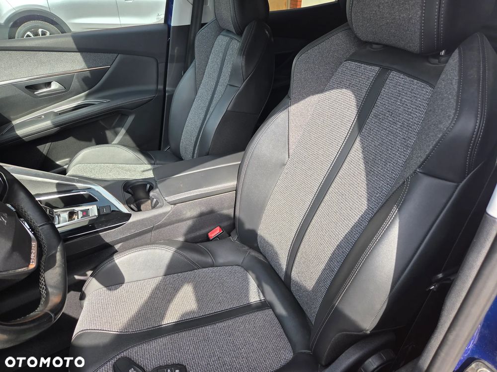 Peugeot 3008 BlueHDi 130 Stop & Start EAT8 Roadtrip - 24