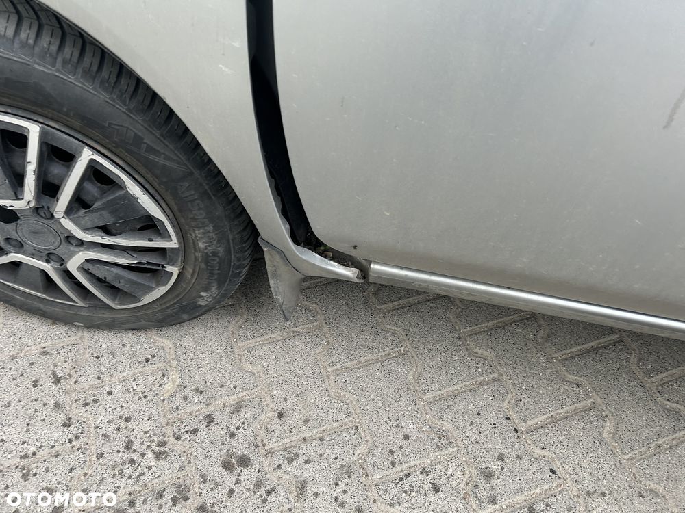 Nissan Micra - 9