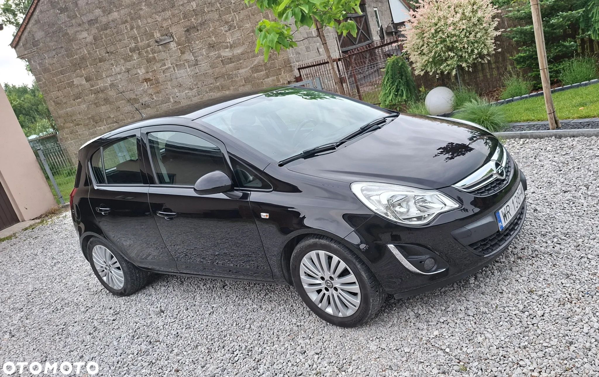 Opel Corsa 1.2 16V 111 - 1
