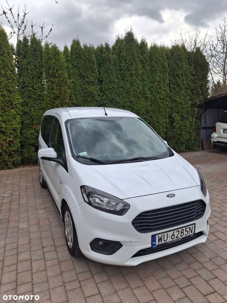 Ford Tourneo Courier 1.5 TDCi Trend - 9