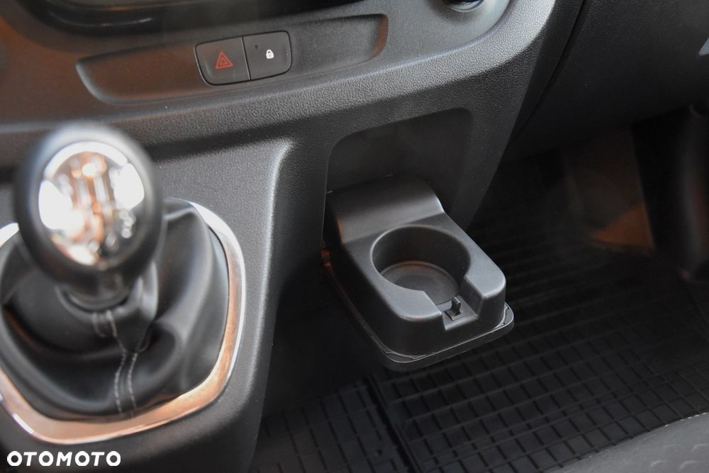 Opel VIVARO L2H1 NAWIGACJA HAK - 26