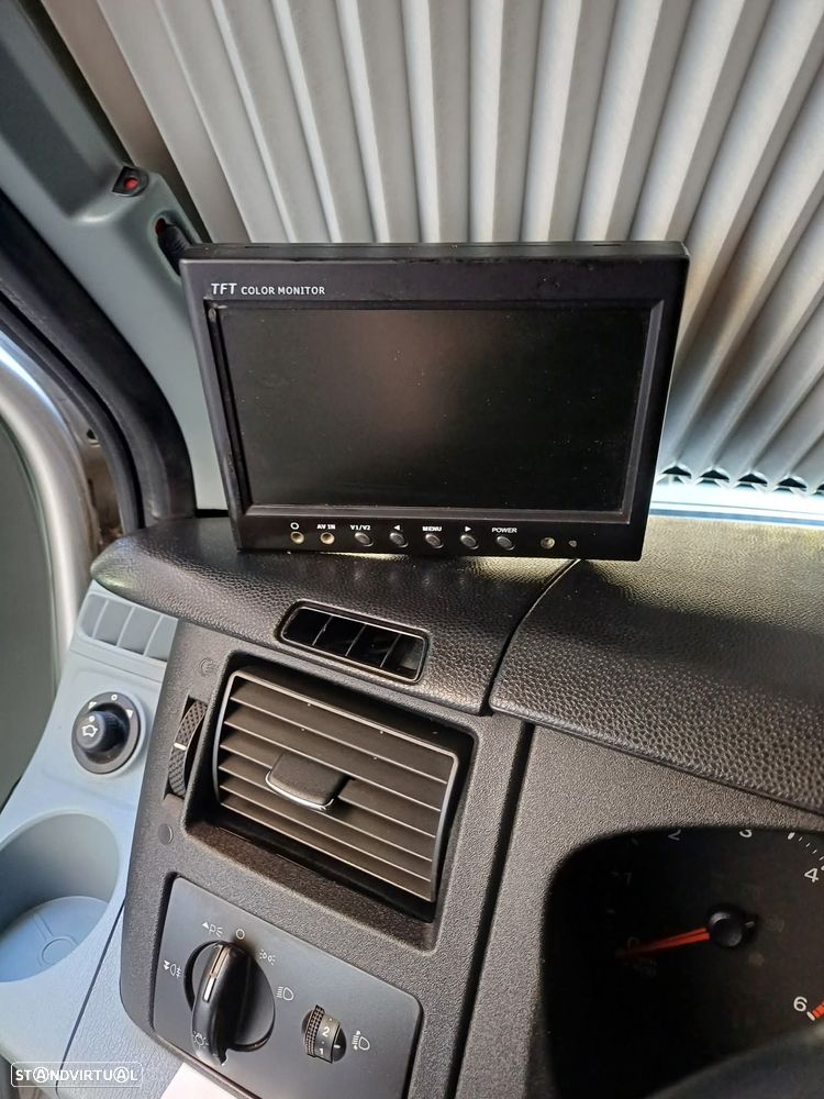 Ford Transit Challenger Genesis 58 - 24