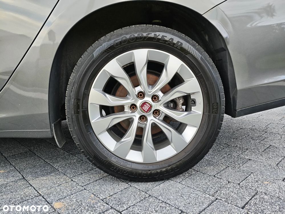 Fiat Tipo 1.4 16V More - 18