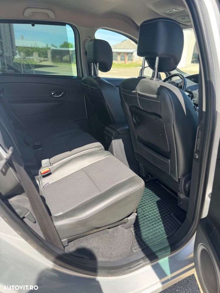 Renault Scenic - 7