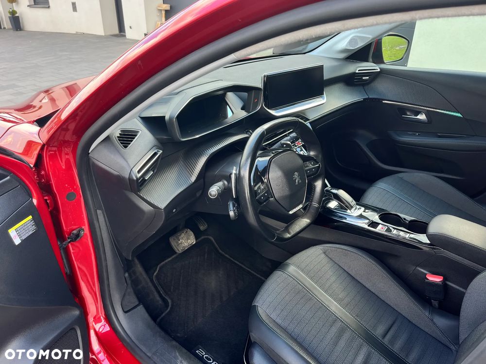 Peugeot 208 PureTech 100 EAT8 Allure Pack - 9