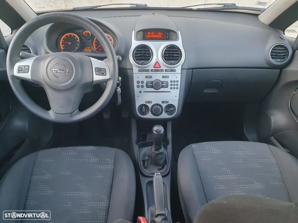 Opel Corsa 1.2 Enjoy S/S - 24