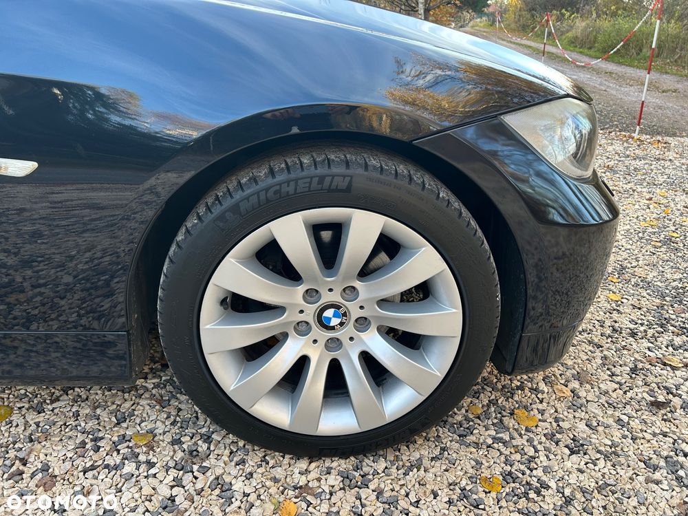 BMW Seria 3 318i Edition Sport - 17