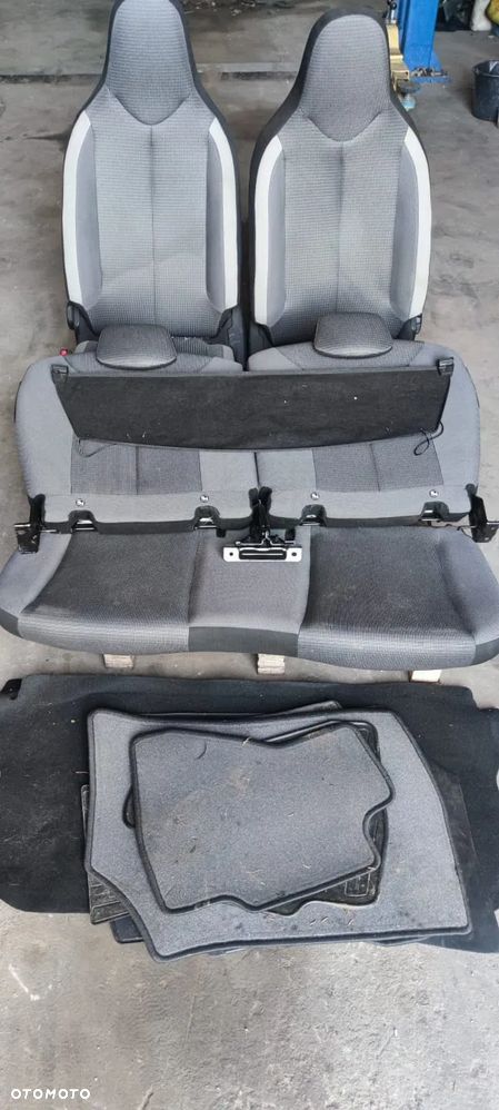 Toyota Aygo II siedzenia fotel kanapa wnetrze KPL igła - 3