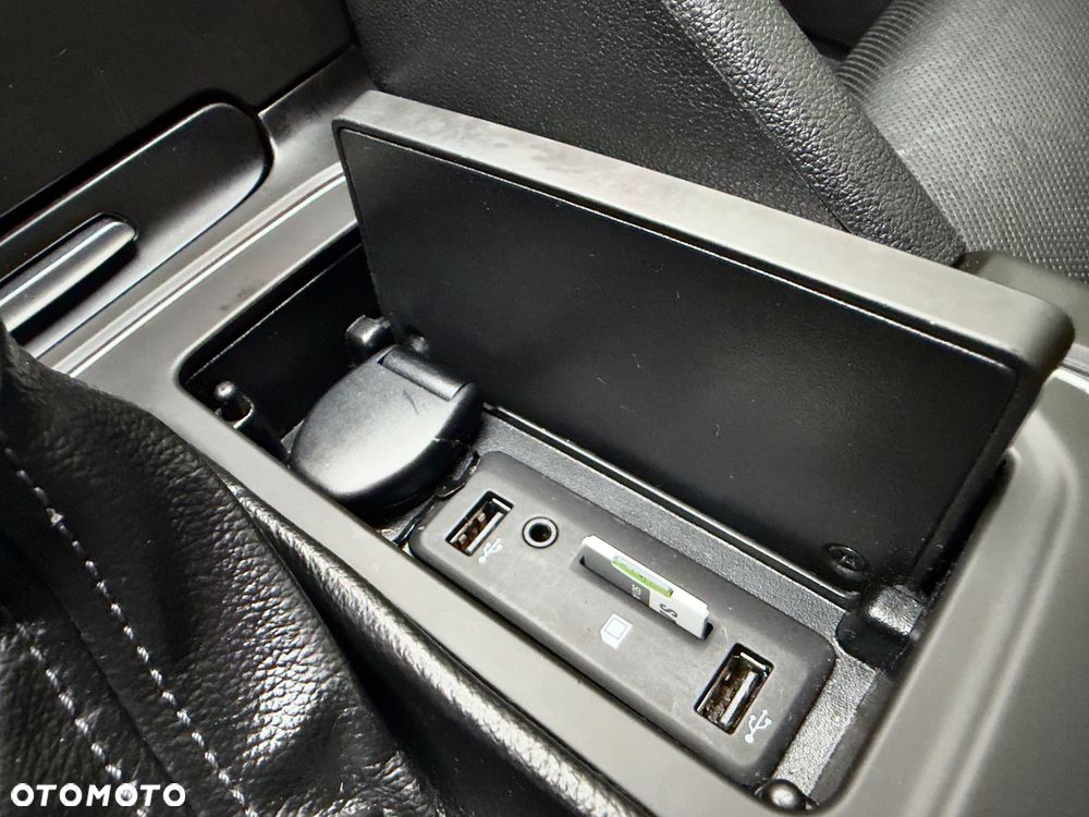 Renault Talisman ENERGY TCe 200 EDC INITIALE PARIS - 37