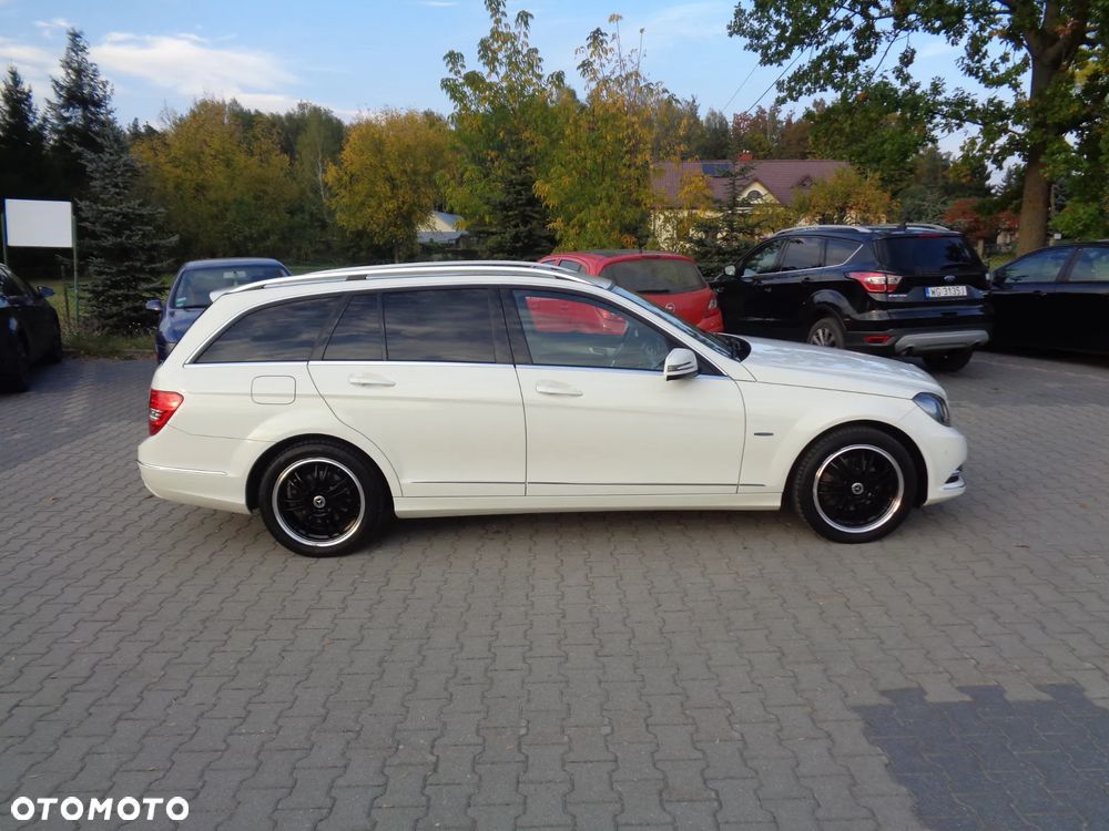 Mercedes-Benz Klasa C 180 BlueEFFICIENCY Avantgarde - 9