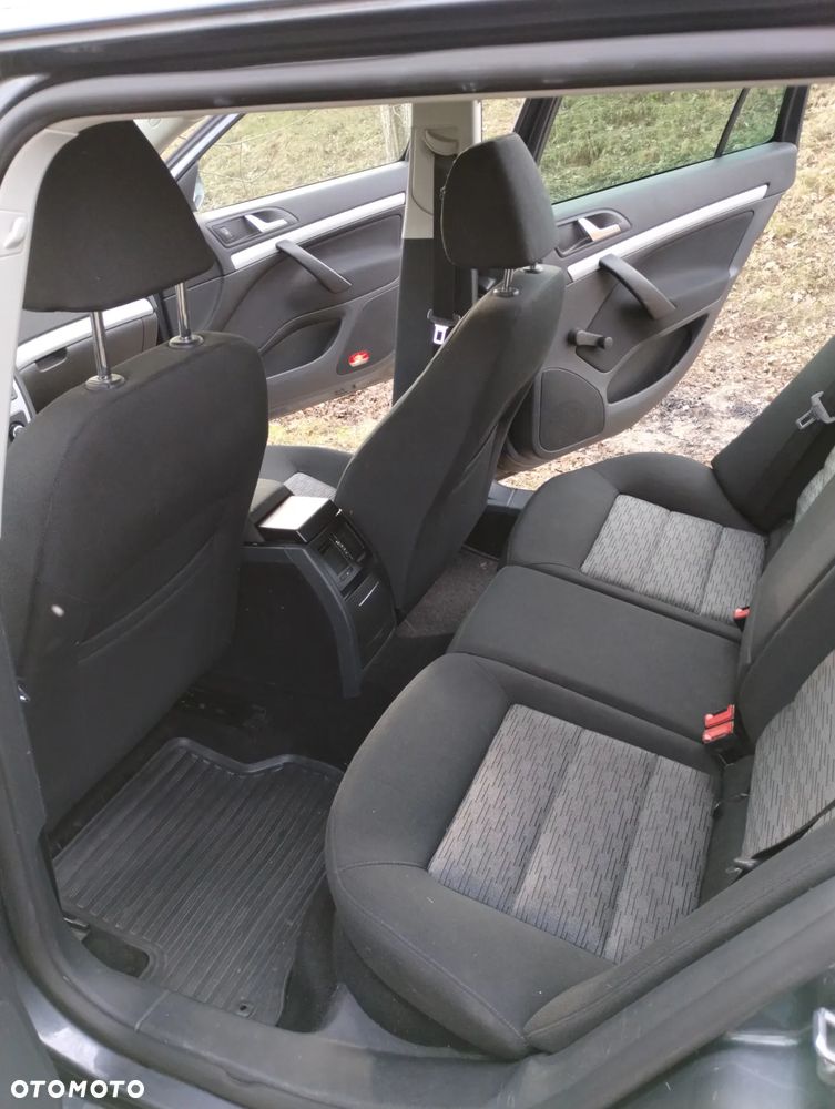 Skoda Octavia 1.6 - 14