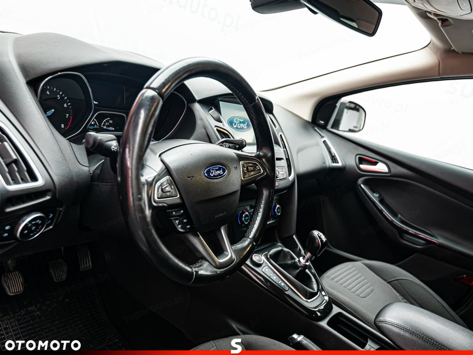 Ford Focus - 9