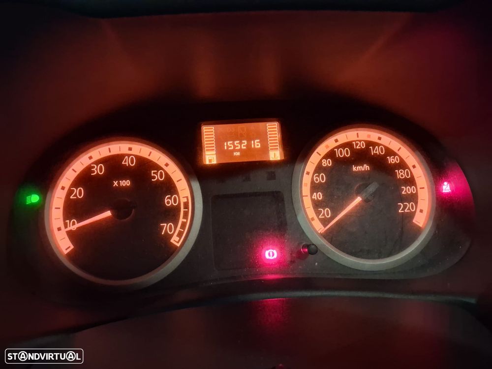 Renault Clio 1.2 16V Extreme - 17