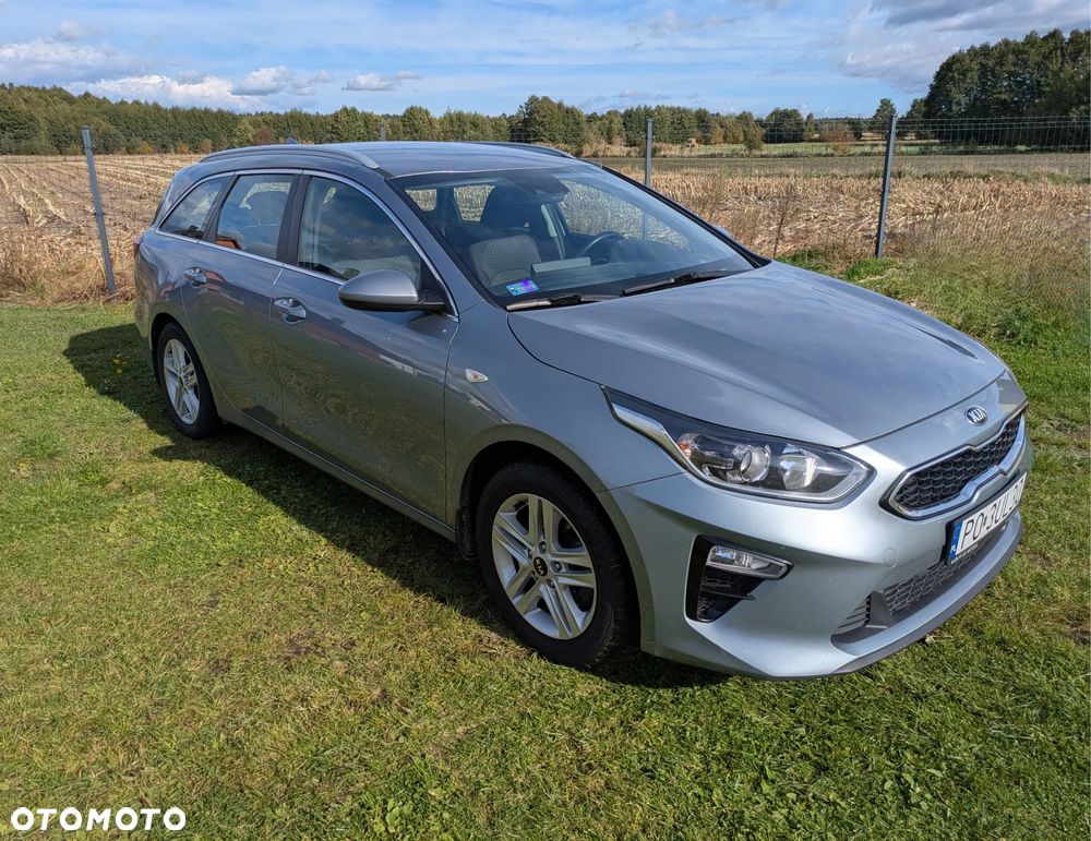 Kia Ceed 1.5 T-GDI M - 8