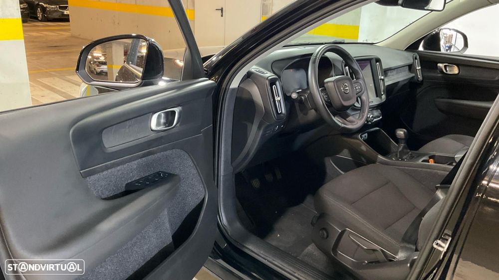 Volvo XC 40 1.5 T2 Momentum Core - 8