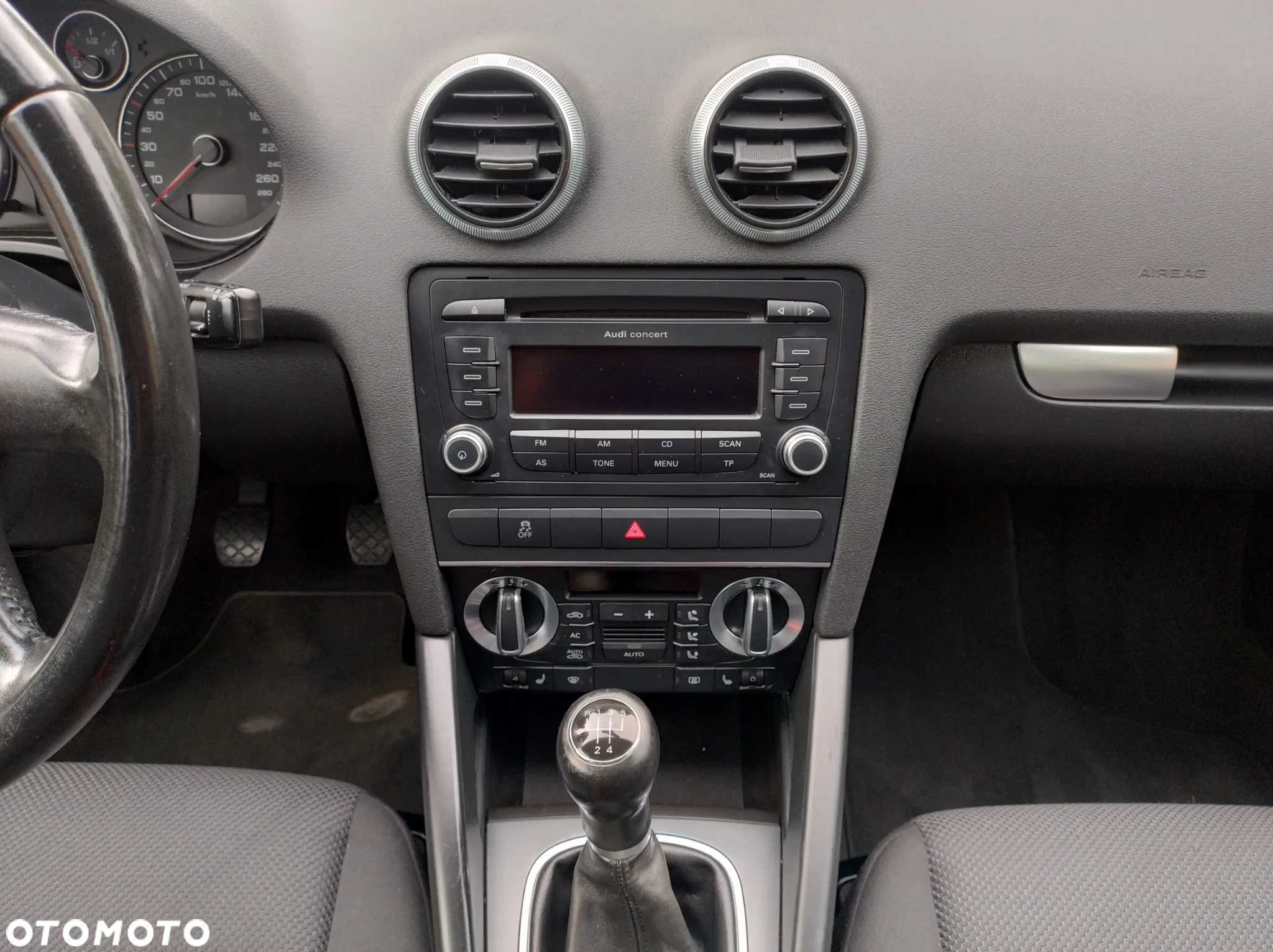 Audi A3 1.6 Ambition - 32