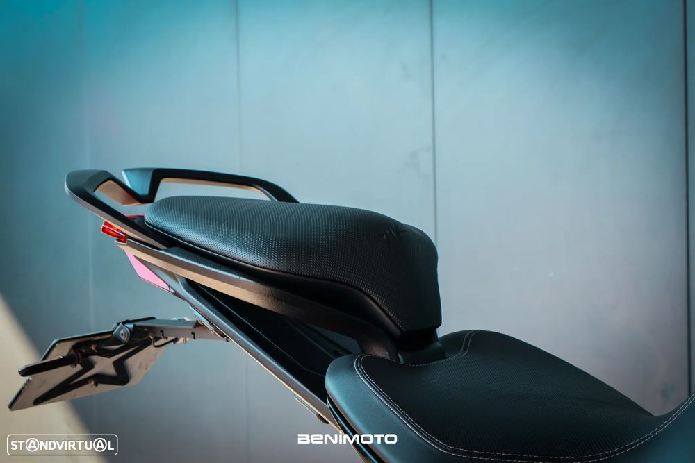 MV Agusta Turismo Veloce R - 14