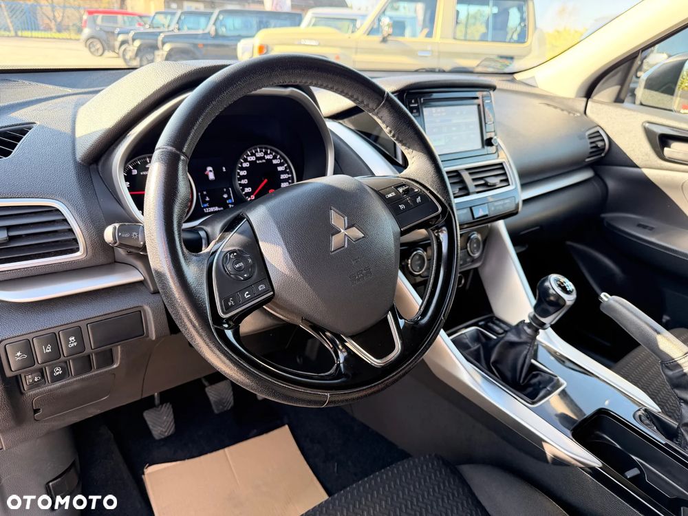 Mitsubishi Eclipse Cross 1.5 T GPF Invite - 8