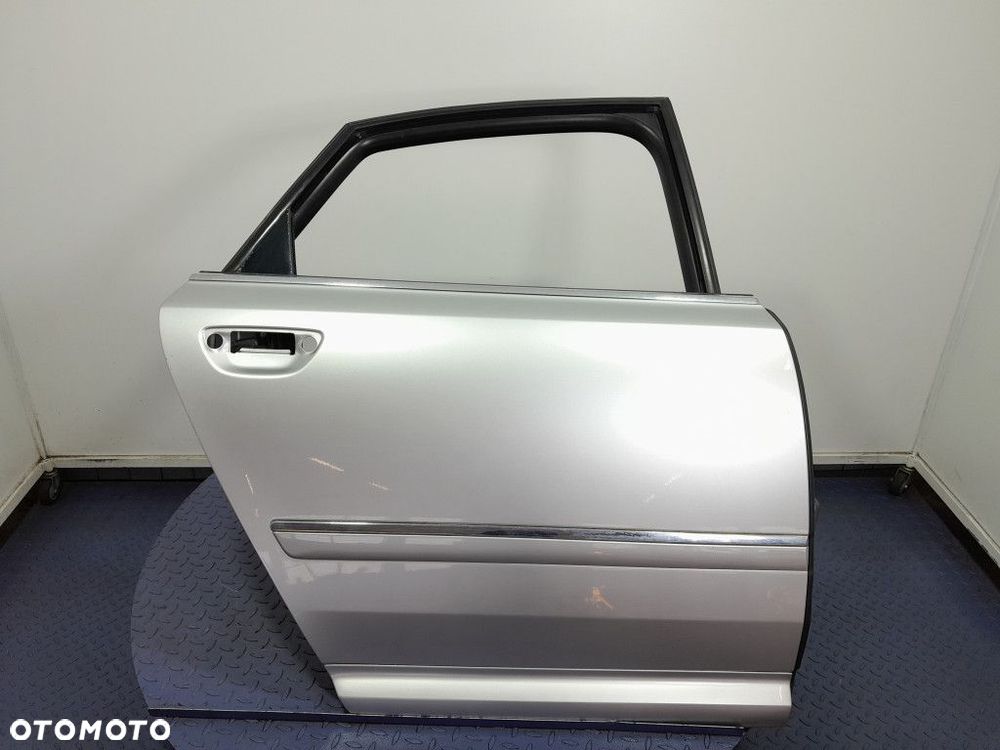 AUDI A8 D3 LIFT DRZWI TYŁ TYLNE PRAWE LY7W - 1