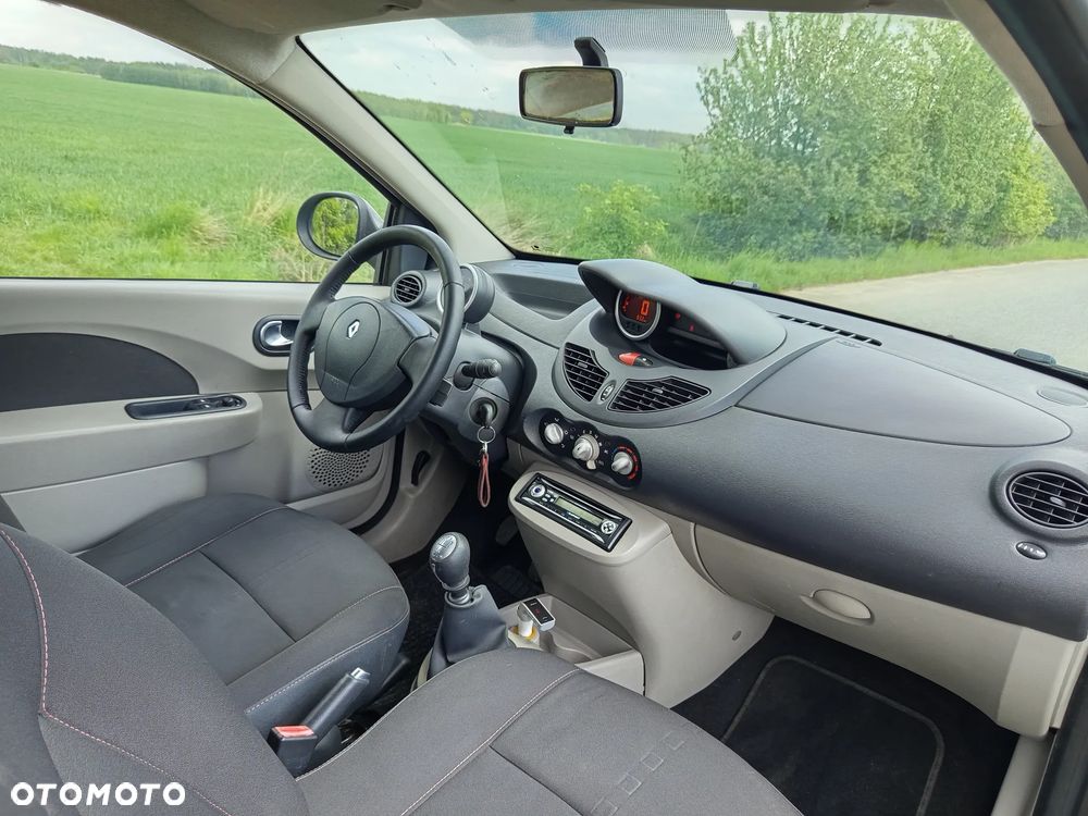 Renault Twingo - 11