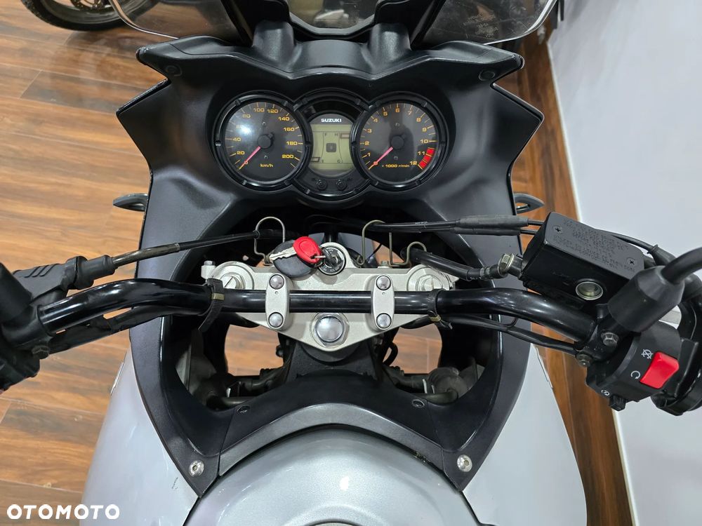 Suzuki DL - 29