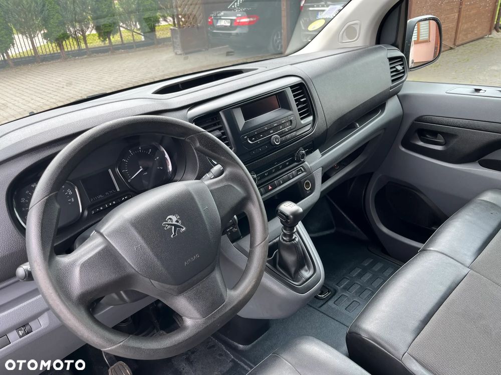 Peugeot Expert - 8