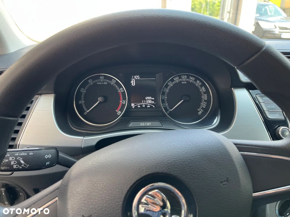 Skoda Fabia 1.0 TSI Ambition - 11