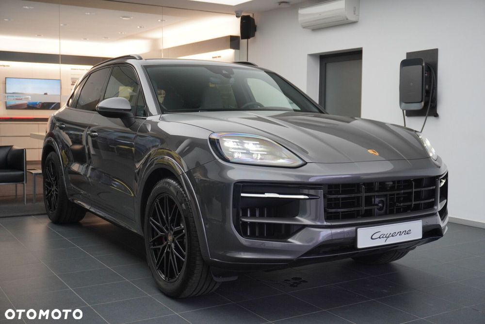 Porsche Cayenne S - 6