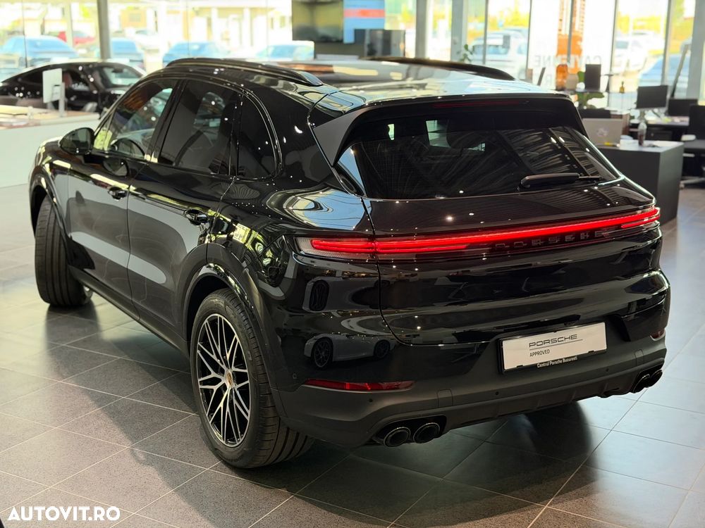 Porsche Cayenne Standard - 3