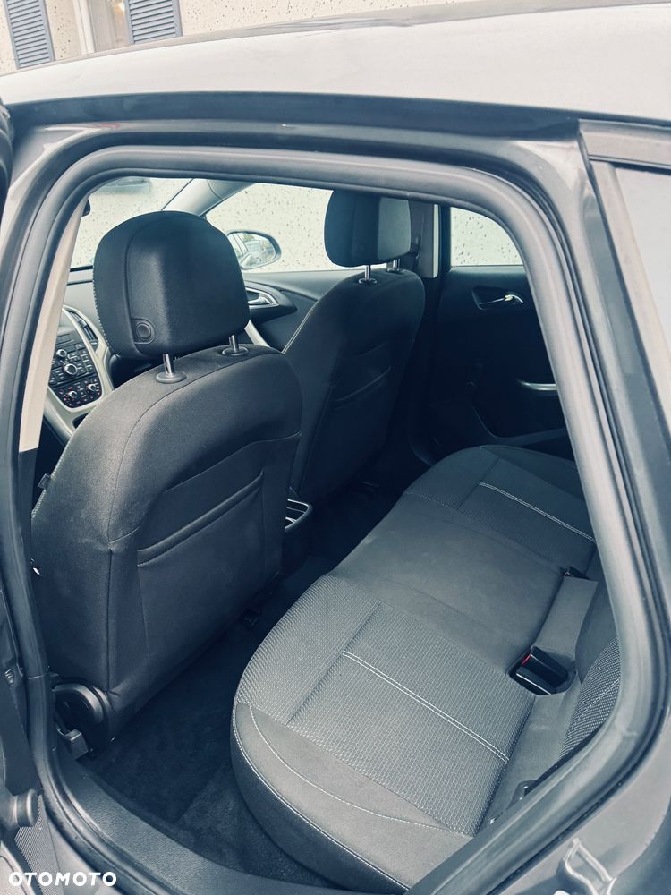 Opel Astra 1.4 Turbo Exklusiv - 20