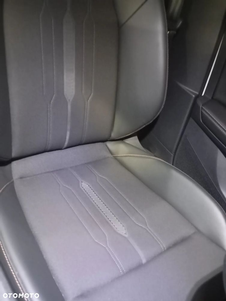 Cupra Formentor 1.4 e-Hybrid DSG - 24