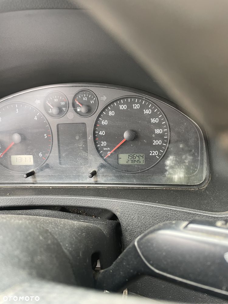 Volkswagen T5 - 6