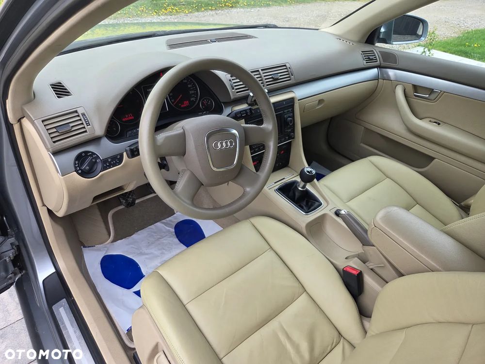Audi A4 Avant - 5