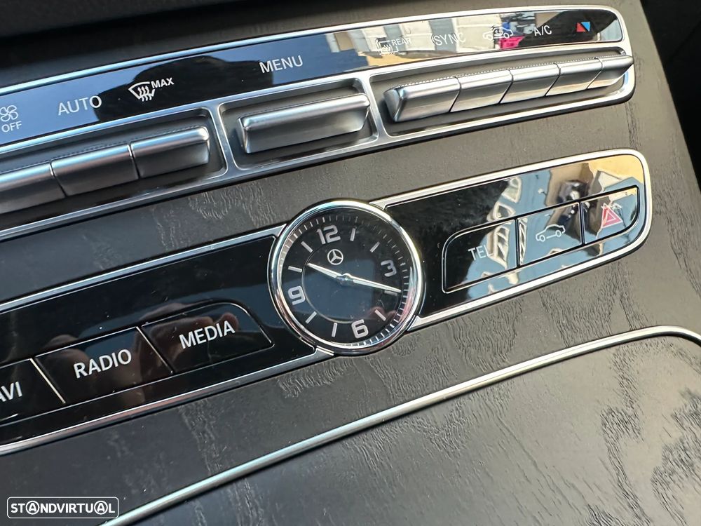 Mercedes-Benz E 53 AMG 4-Matic+ - 23