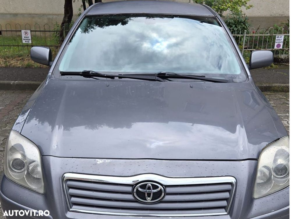 Toyota Avensis 2.0 D-4D C - 3