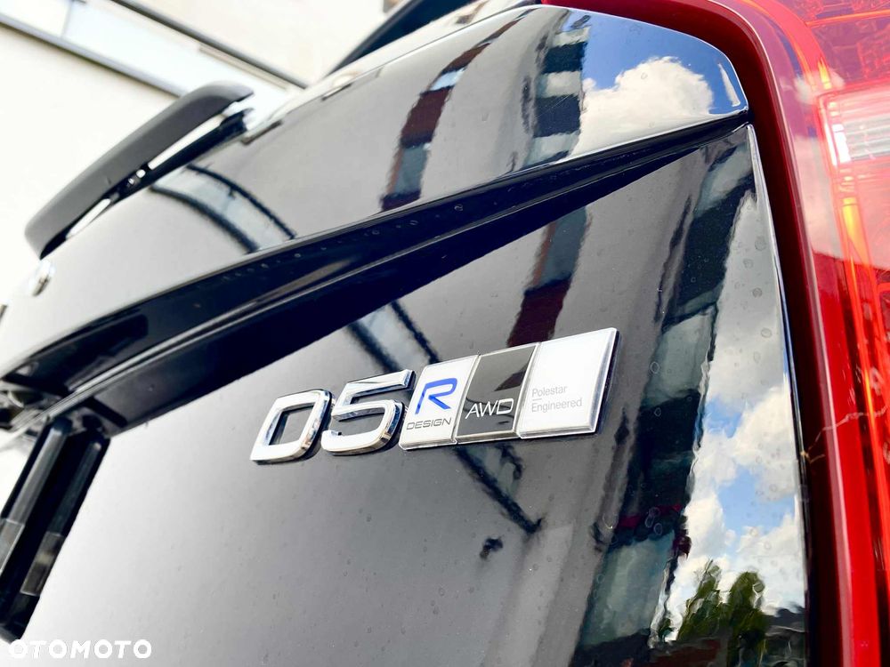 Volvo XC 90 D5 SCR AWD R-Design - 8