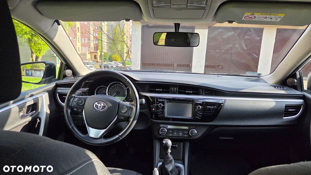 Toyota Corolla 1.6 Premium - 11