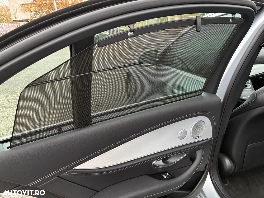 Mercedes-Benz E 300 de 4MATIC Aut. - 21