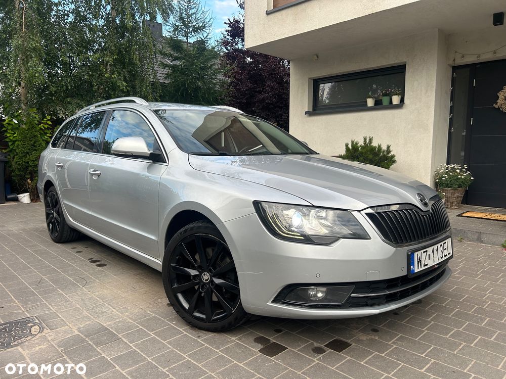Skoda Superb 2.0 TDI Comfort DSG - 1