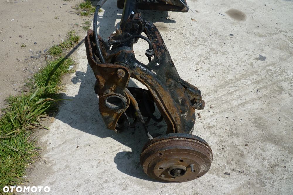 Belka tył oś zawieszenie wahacz Fiat Seicento - 2