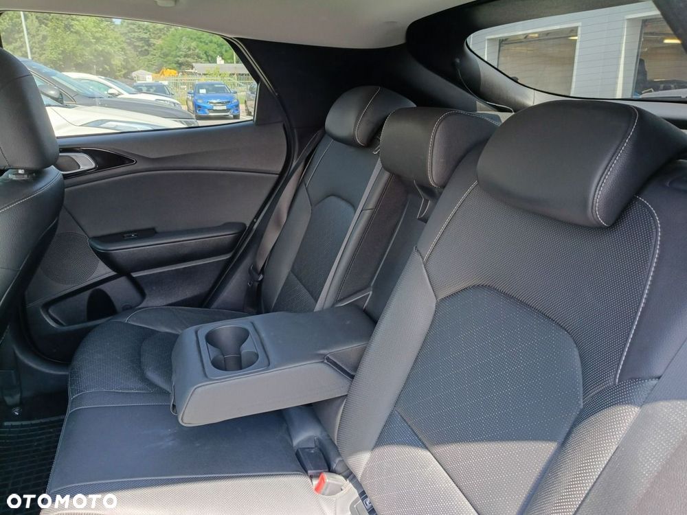 Kia XCeed - 16