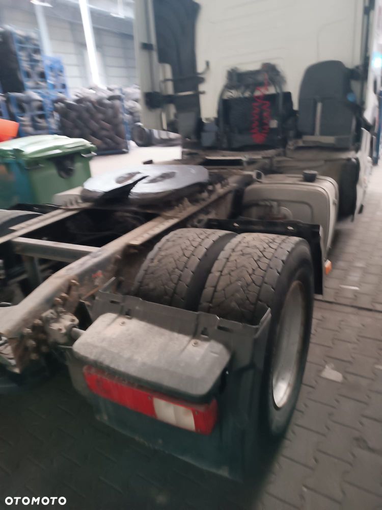 Renault T pompa do wywrotu - 3