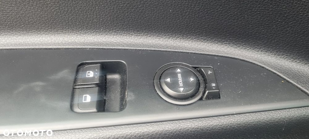 Kia Stonic - 16