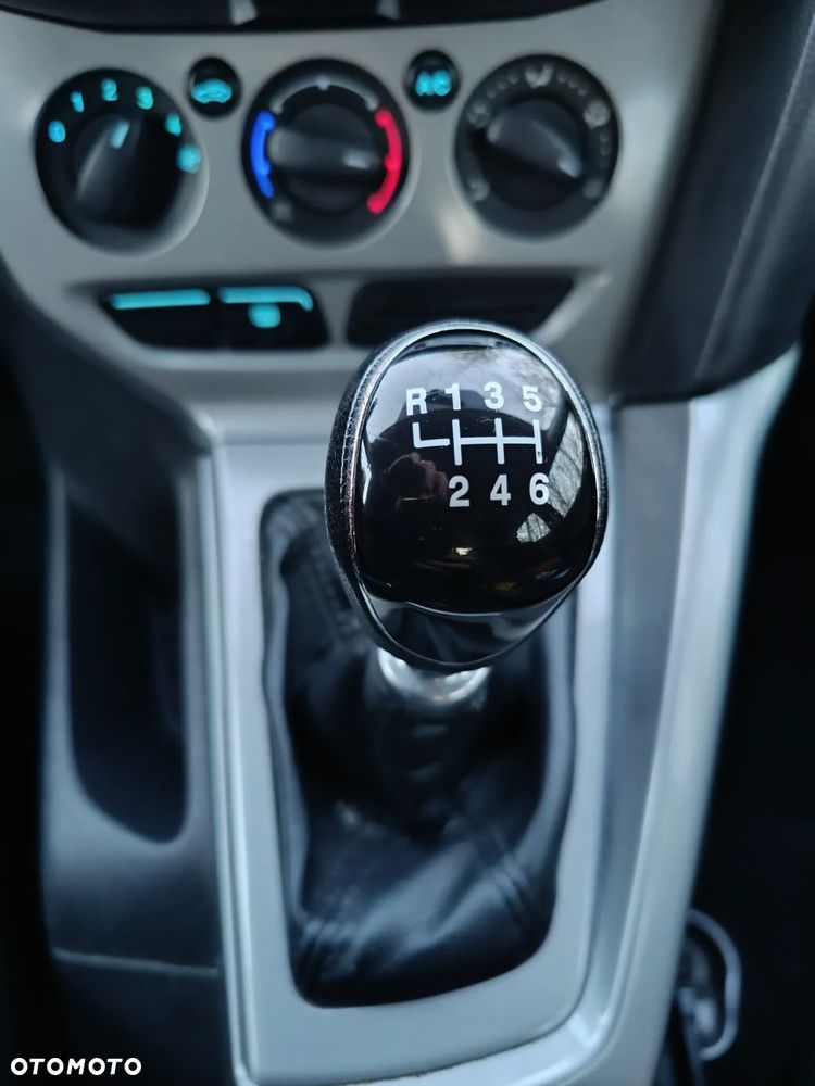 Ford Focus 1.6 TDCi Trend - 17