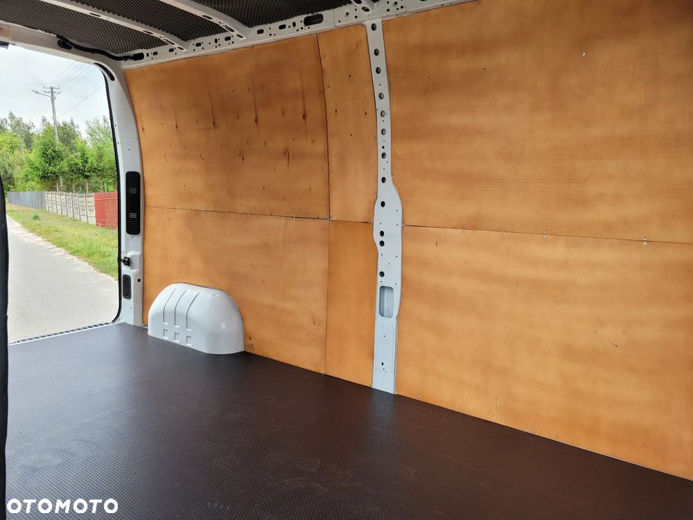 Renault Master - 20