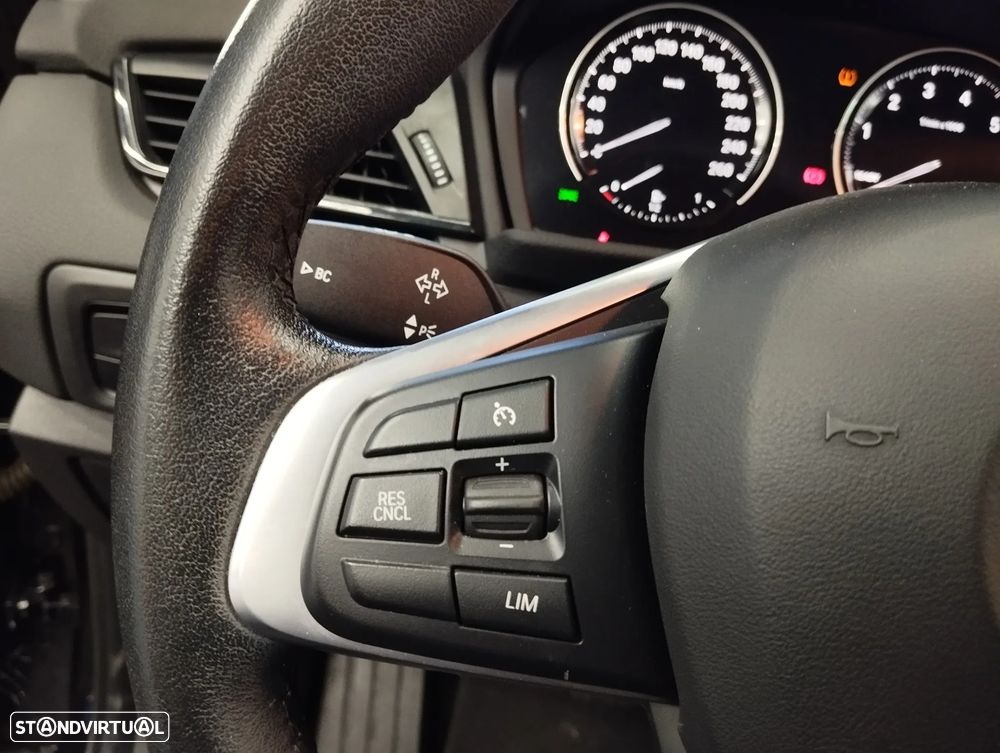 BMW 225xe Active Tourer Advantage - 23