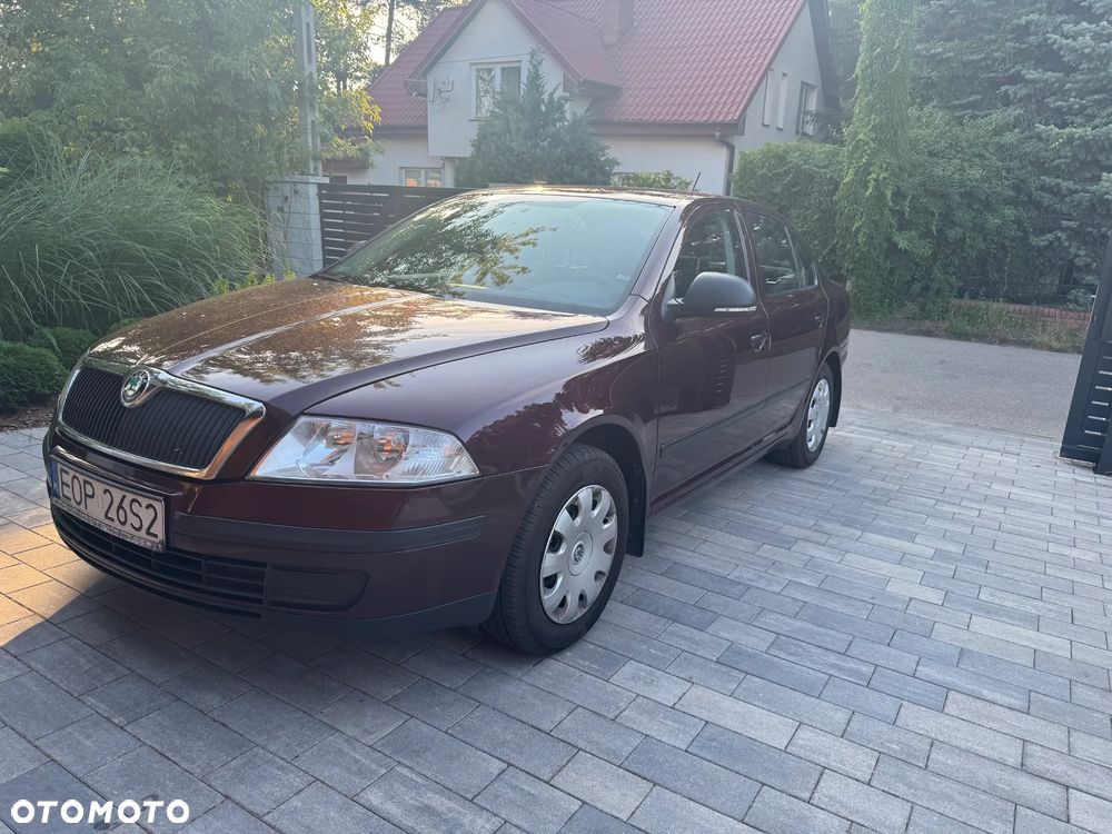 Skoda Octavia 1.6 Tour Classic - 2