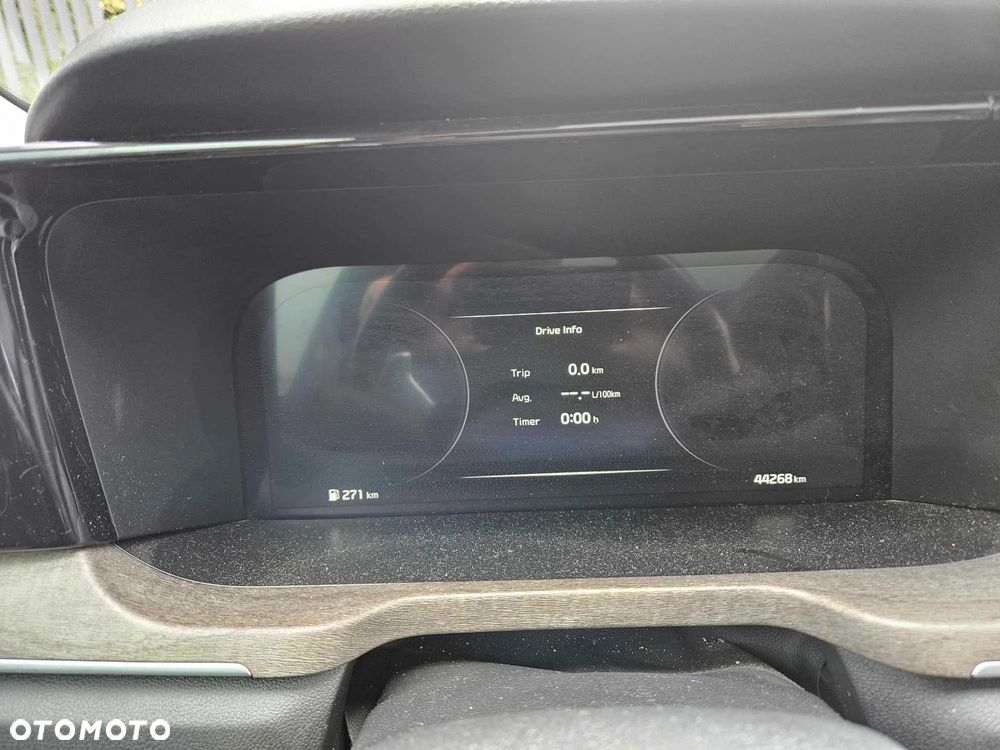 Kia Sorento - 12