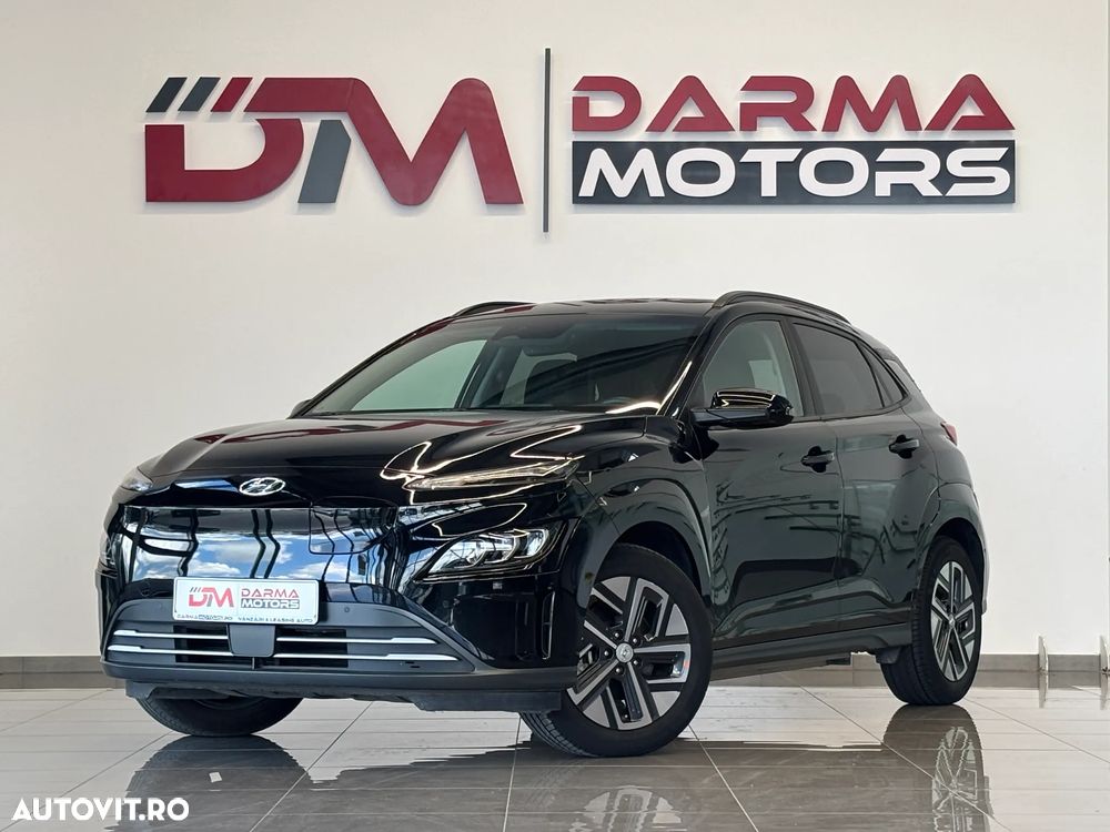 Hyundai KONA Select - 2